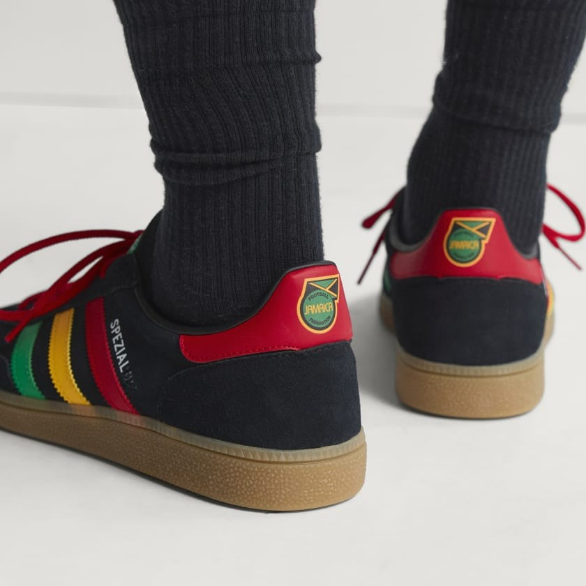 ZAPATILLAS HANDBALL SPEZIAL Core Black / Pure Ruby / Bold Gold
