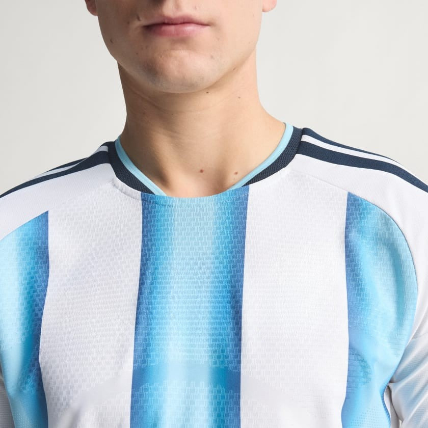 Camiseta Titular Selección 26 Manga Larga Versión Jugador White / Icey Blue / Light Blue