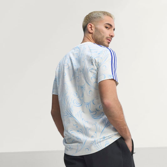 Remera  Originals AOP Off White